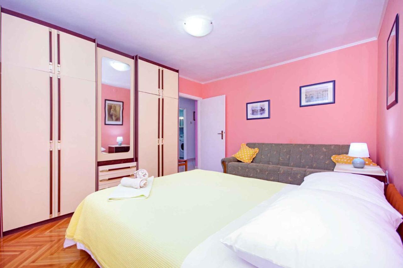 Two-bedroom In Makarska/makarska Riviera 6709 Apartmán *